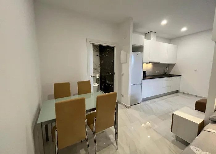 דירה 1a Linea De Playa Piscina Reformado Wifi Aire קלפה